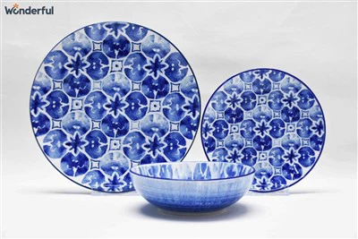 Blue Plate Set For 4 Blue Plate Set For 4
